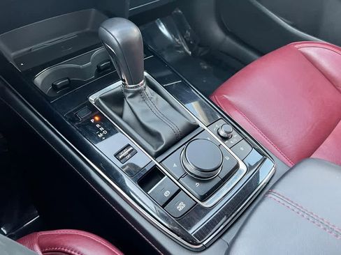 Certified 2025 MAZDA CX-30 AWD 2.5 S w/ Preferred Package image 28