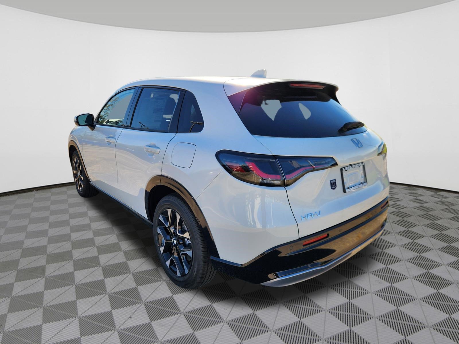 New 2027 Honda HR-V EX-L image 3
