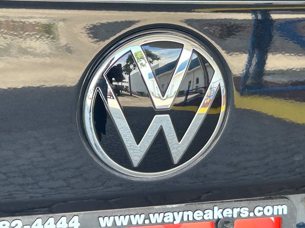 Used 2022 Volkswagen Taos SE FWD image 21