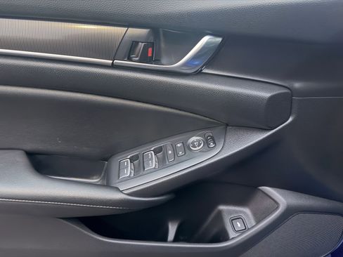 Used 2022 Honda Accord Sport Special Edition image 17