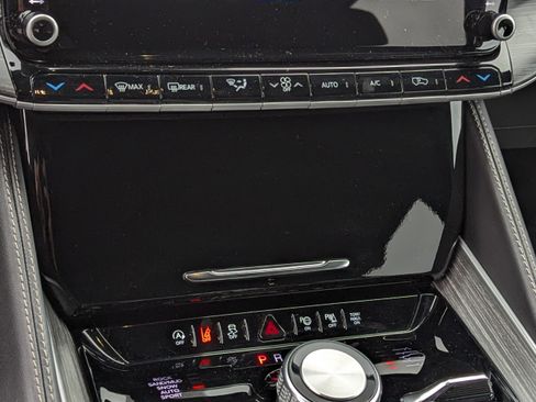 Used 2024 Jeep Wagoneer Series II w/ Convenience Group I image 25