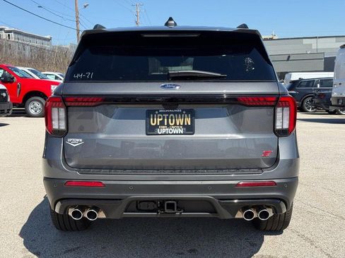 New 2026 Ford Explorer ST image 5