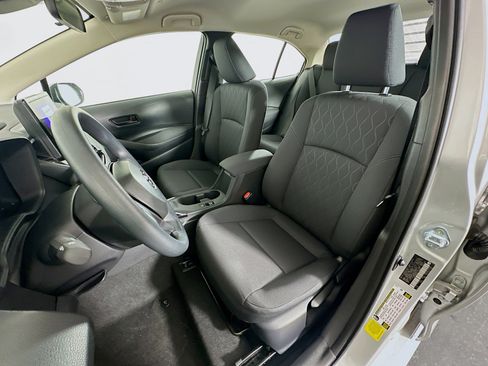 Used 2026 Toyota Corolla LE image 13