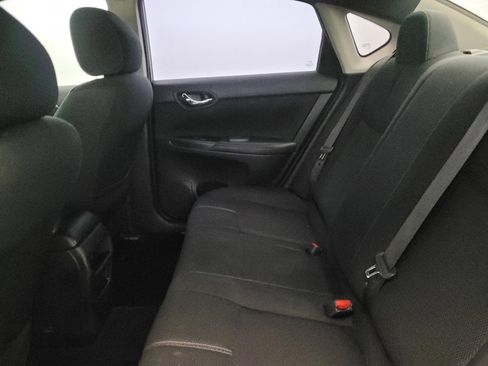 Used 2017 Nissan Sentra S image 18