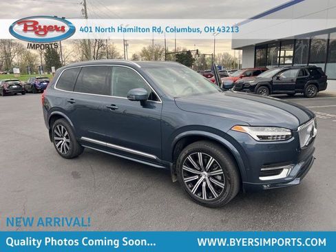 Used 2023 Volvo XC90 B5 Plus image 1