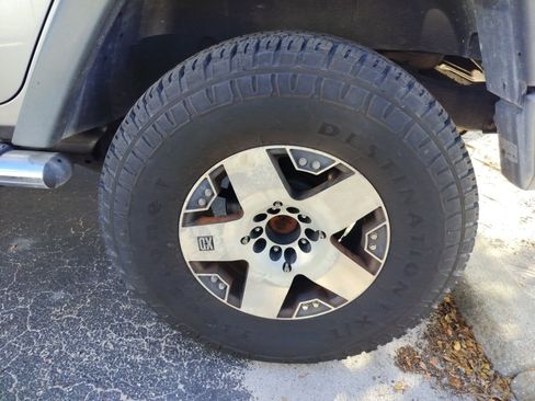 Used 2016 Jeep Wrangler Unlimited Sport image 5