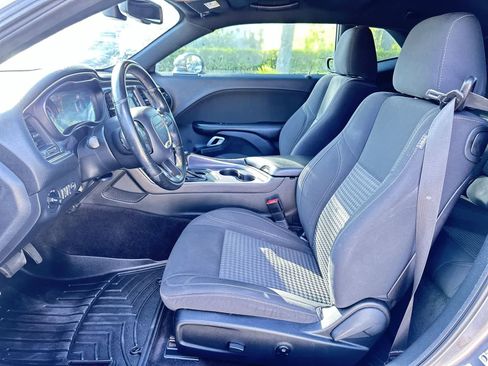 Used 2016 Dodge Challenger SXT w/ Blacktop Package RWD image 13