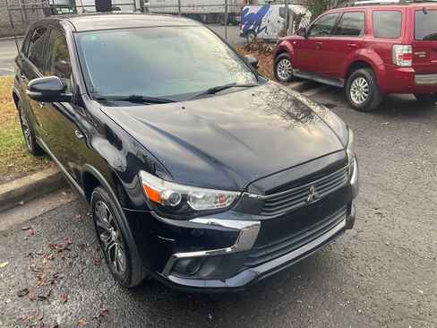 Used 2016 Mitsubishi Outlander Sport SE image 5