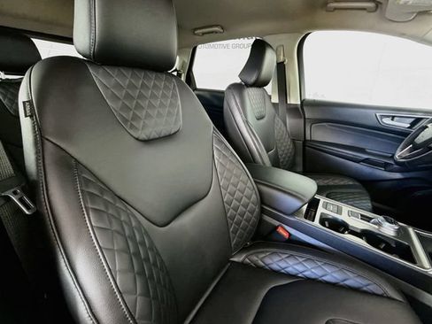 Used 2024 Ford Edge Titanium AWD/4WD image 27