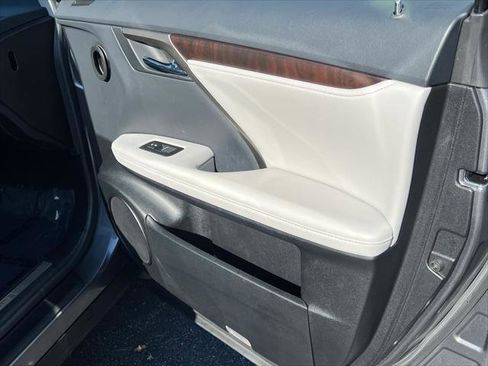 Certified 2022 Lexus RX 350 FWD w/ Premium Package image 15