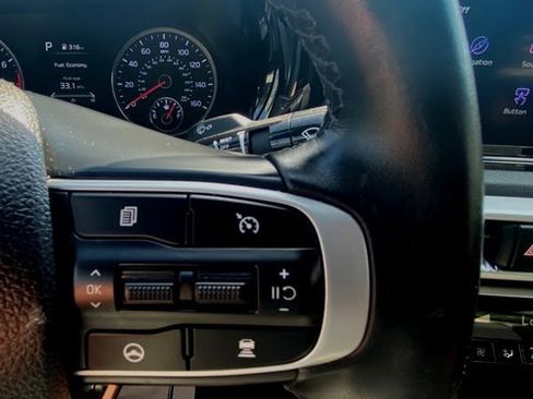 Used 2023 Kia K5 GT-Line image 30