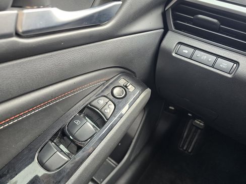 Certified 2023 Nissan Altima 2.5 SR w/ SR Premium Package image 22