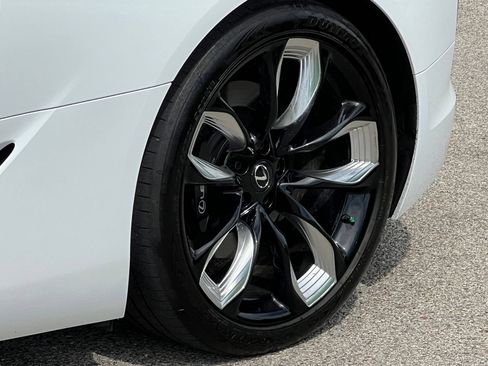 Used 2025 Lexus LC 500 Convertible w/ Touring Package RWD image 18