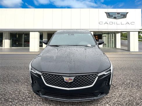 Certified 2025 Cadillac CT4 Luxury image 7