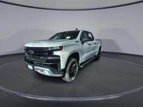 Used 2019 Chevrolet Silverado 1500 LT Trail Boss AWD/4WD image 3