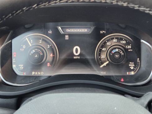 New 2026 RAM 2500 Laramie AWD/4WD image 13