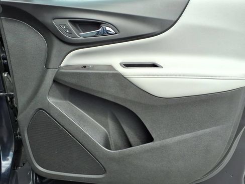 Used 2020 Chevrolet Equinox Premier FWD image 14