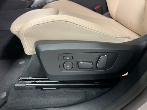 New 2026 BMW X3 xDrive30 w/ Premium Package image 13