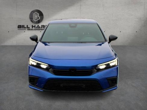 Used 2024 Honda Civic Sport image 3