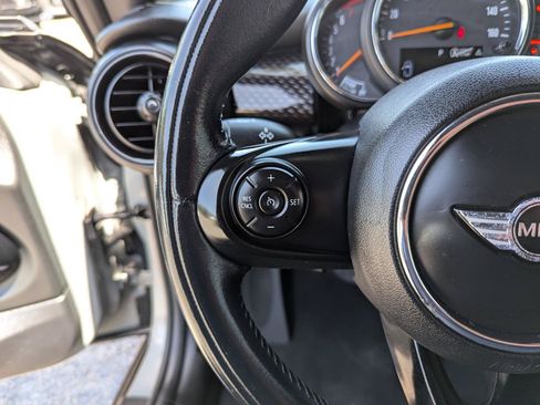 Used 2016 MINI Cooper S FWD image 16