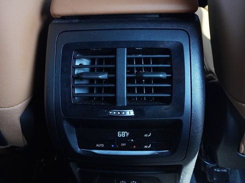 Used 2023 BMW X4 xDrive30i AWD/4WD image 57
