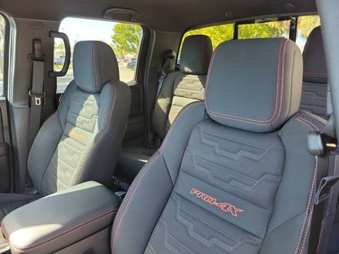 New 2025 Nissan Frontier PRO-4X AWD/4WD image 9