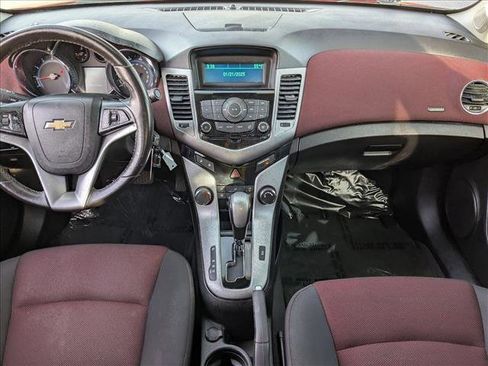 Used 2012 Chevrolet Cruze LT w/ RS Package image 16