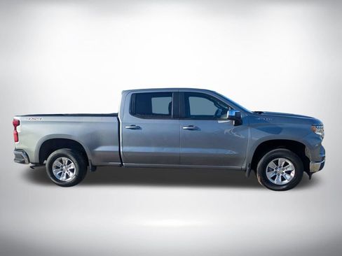 Used 2023 Chevrolet Silverado 1500 LT w/ Protection Package AWD/4WD image 2