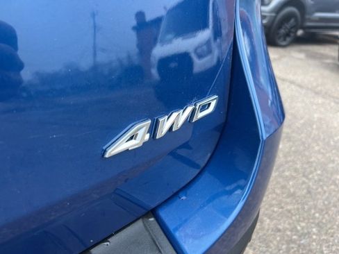 Certified 2022 Ford Explorer XLT w/ Equipment Group 202A image 24