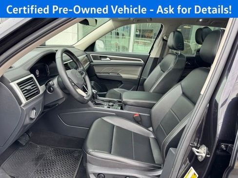 Certified 2022 Volkswagen Atlas SE image 7