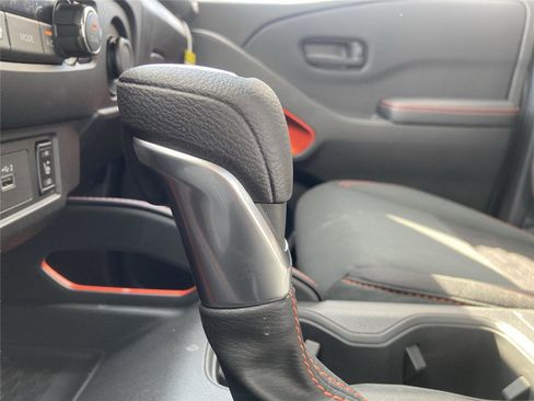 New 2026 Nissan Frontier Pro-X w/ Pro-X Convenience Package image 16