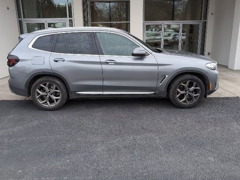 Certified 2023 BMW X3 xDrive30i w/ Premium Package image 2