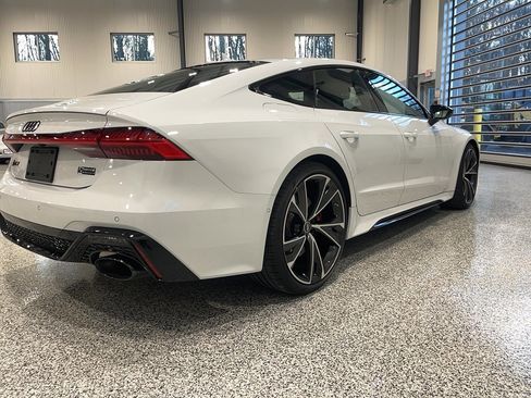 Used 2023 Audi RS 7 Sportback image 6