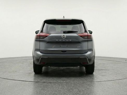 Used 2025 Nissan Rogue SV AWD/4WD image 7