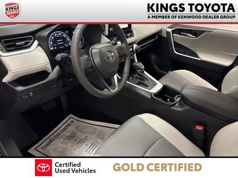 Used 2025 Toyota RAV4 XLE Premium FWD image 17