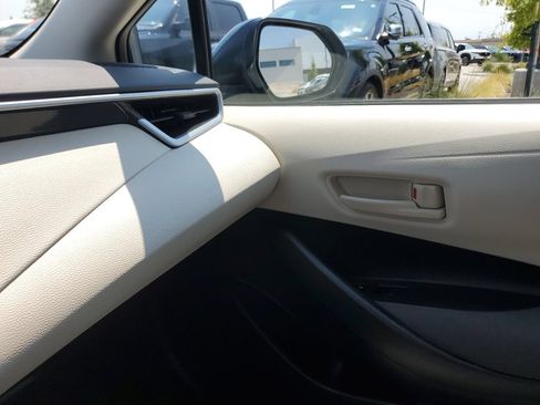 Used 2026 Toyota Corolla LE FWD image 25