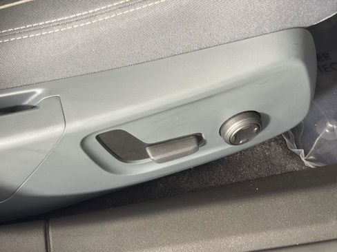 Used 2022 Polestar Polestar 2 image 30