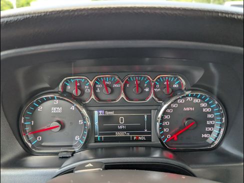Used 2018 Chevrolet Silverado 1500 LT w/ All Star Edition AWD/4WD image 18