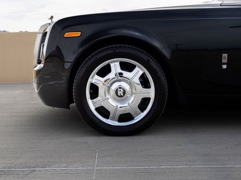 Used 2009 Rolls-Royce Phantom Drophead Coupe RWD image 13