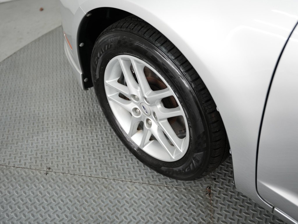 Used 2012 Ford Fusion S FWD image 48