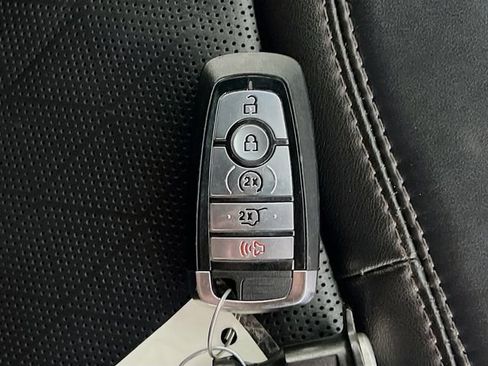 Used 2023 Ford Explorer Platinum w/ Technology Package RWD image 32