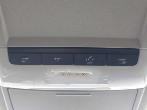 Used 2024 Nissan Sentra SV w/ Trunk Package FWD image 30