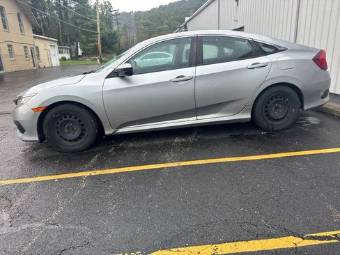 Used 2017 Honda Civic LX image 4