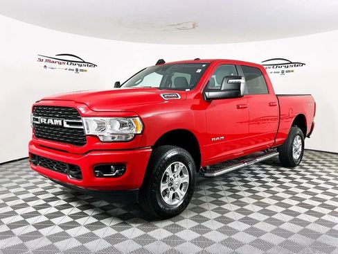 Used 2024 RAM 2500 Big Horn w/ Safety Group AWD/4WD image 4