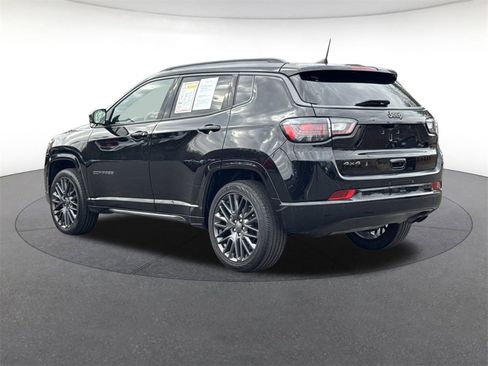 Used 2022 Jeep Compass High Altitude image 3