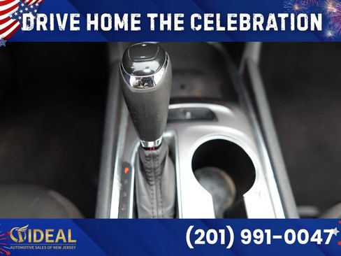 Used 2020 Chevrolet Malibu LT FWD image 23