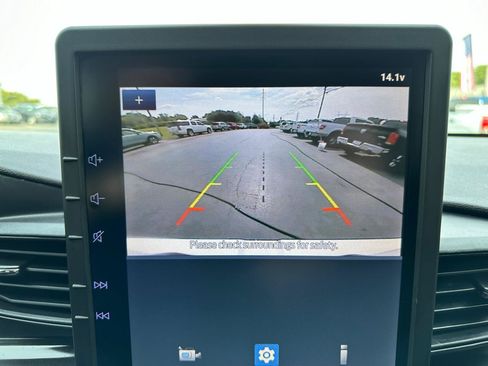 Used 2022 Ford Explorer 4WD Police Interceptor image 17