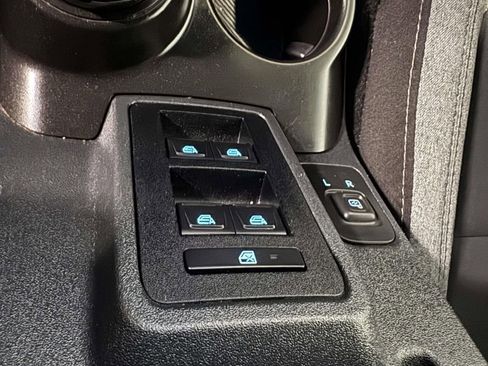 Used 2022 Ford Bronco Big Bend AWD/4WD image 27