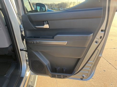 Used 2024 Toyota Tacoma TRD Sport image 39
