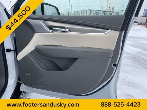 Used 2025 Cadillac XT5 Premium Luxury image 26